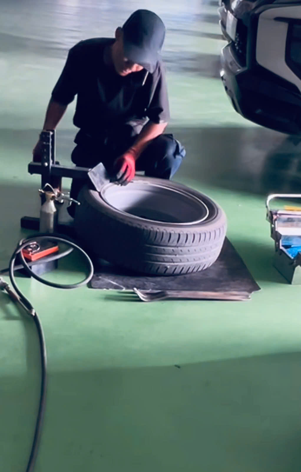 dịch vụ thay lốp lưu động HCM