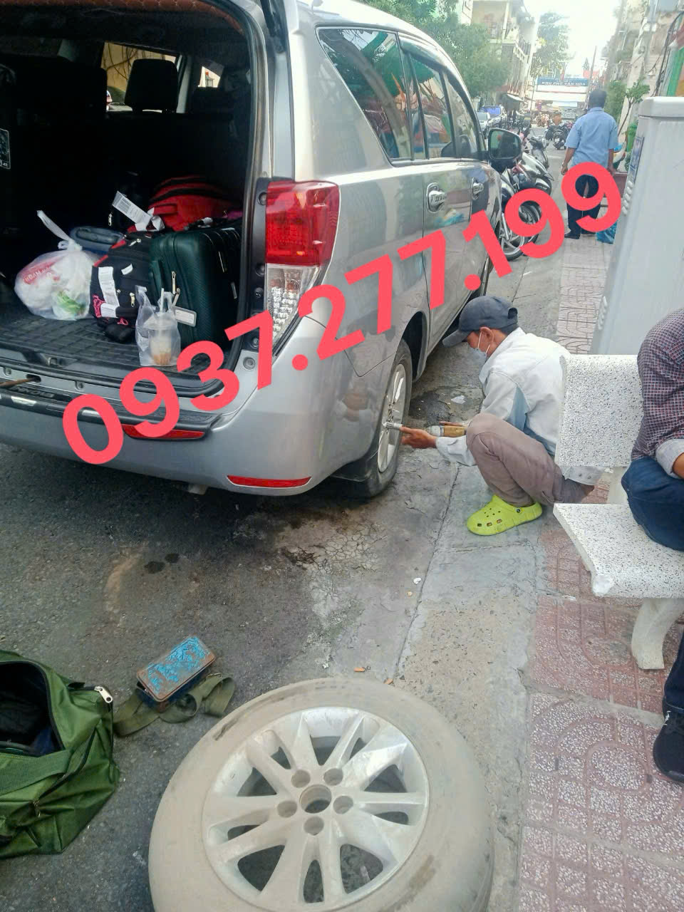 vá xe lưu động gọi là tới